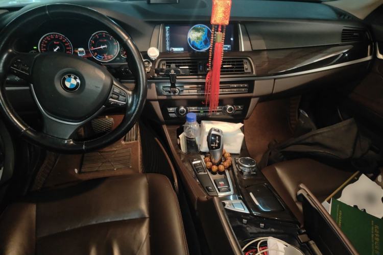 Used BMW 5 Series 2014 525Li Luxury Design Package
