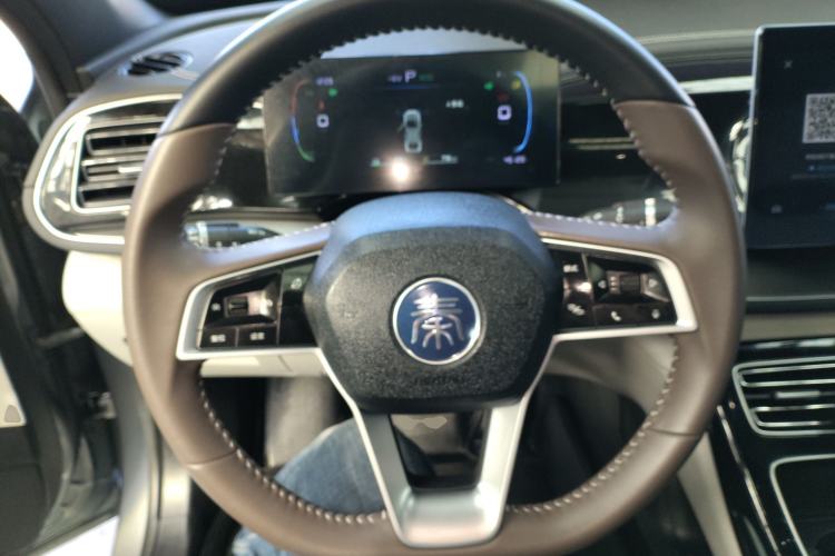 Used BYD Qin PLUS 2023 Champion Edition DM-i 120KM Leading Model
