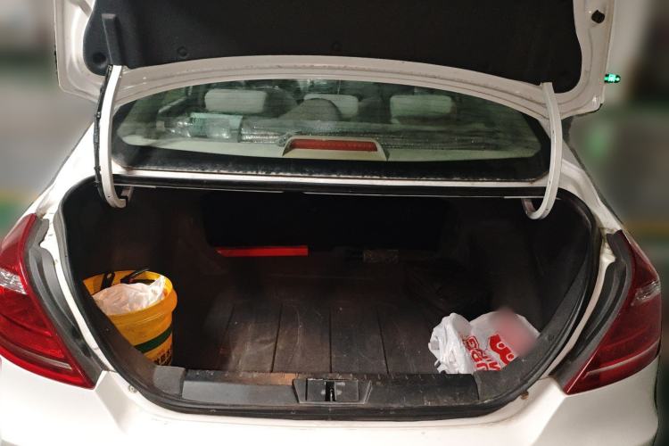 Used Geely Auto Emgrand 2016 Sedan 1.5L Manual Fashion Edition
