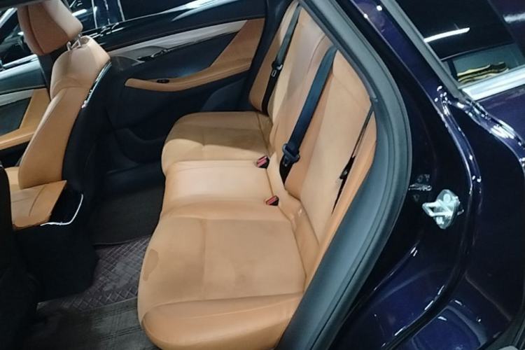 Used VOYAH PASSION 2024 PHEV Four-Wheel Drive Ultra-Long Range Flagship Model
