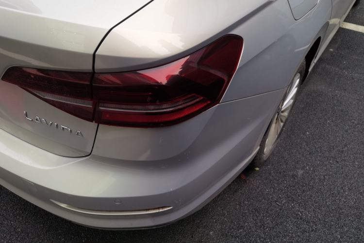 Used Volkswagen Lavida 2021 280TSI DSG Comfort Edition Right Rear Taillight