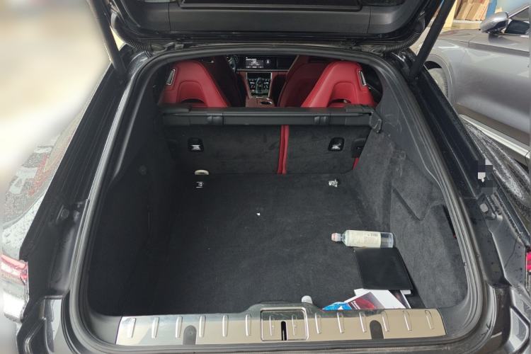 Used Porsche Panamera 2023 Panamera 4 E-Hybrid Platinum Edition 2.9T Trunk