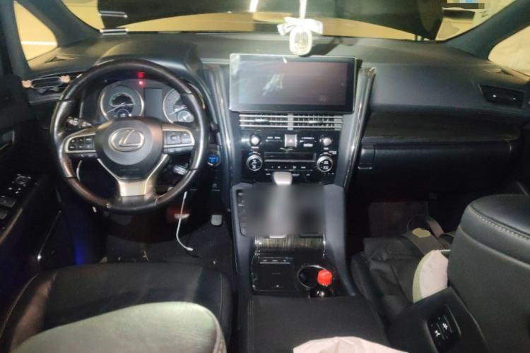 Used Lexus LM 2020 300h Seven-Seat Elegant Edition