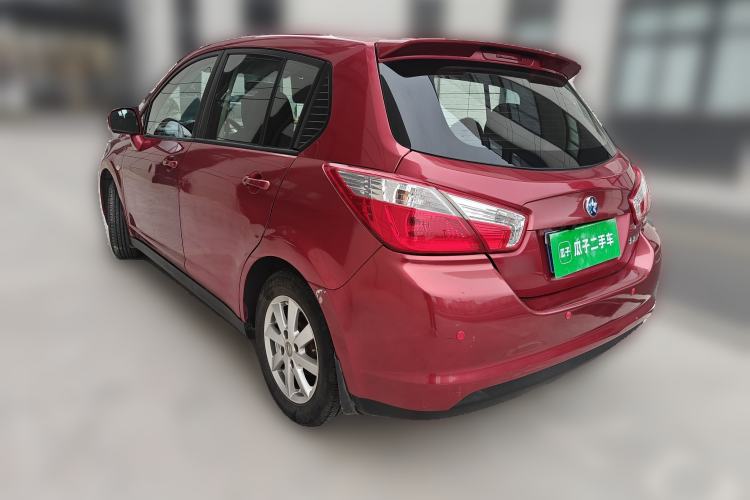 Used Venucia R50 2013 1.6L Manual Fashion Edition