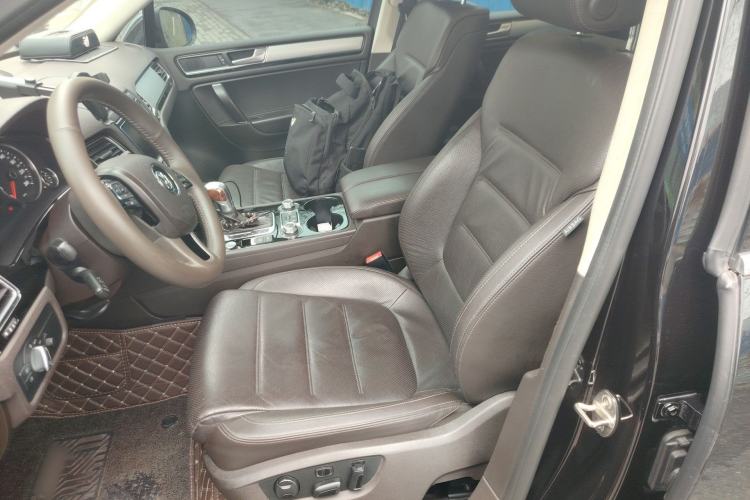 Used Volkswagen Touareg 2017 3.0 TSI Touareg Edition Left Front Seat