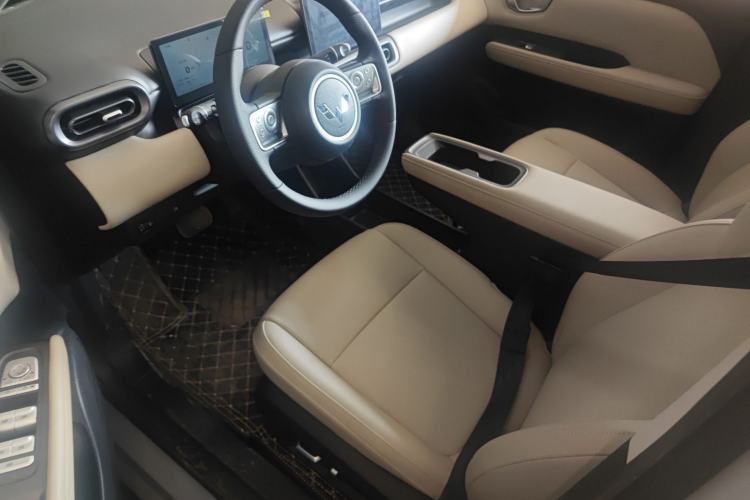 Used Wuling Bingo PLUS 2024 401 km Flagship Edition Four-Seater Version