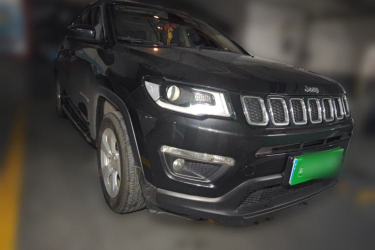 Used Jeep Compass 2017 200T Automatic Family Edition
