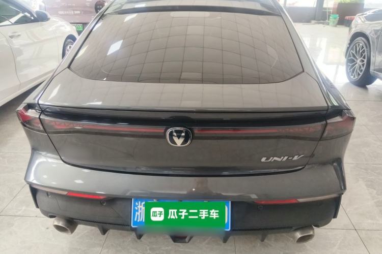 Used CHANGAN UNI-V 2023 1.5T Smart Navigation Version