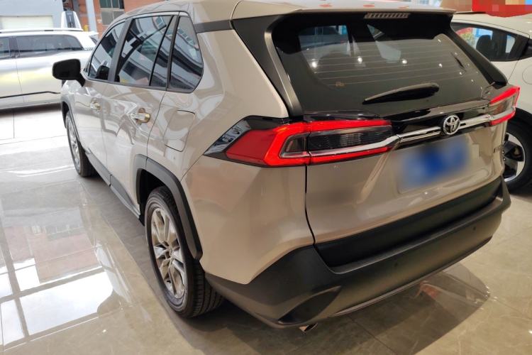 Used Toyota Wildlander 2024 2.0L CVT Two-Wheel Drive Leading Edition
