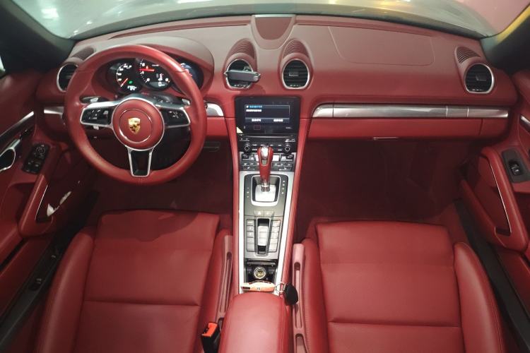 Used Porsche 718 2018 Boxster 2.0T
