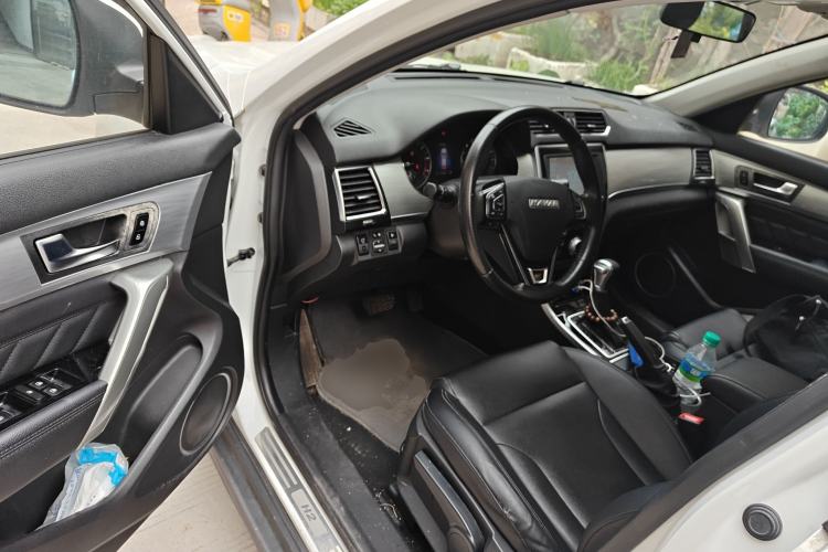 Used Haval H2 2015 1.5T Automatic Two-Wheel Drive Elite Edition