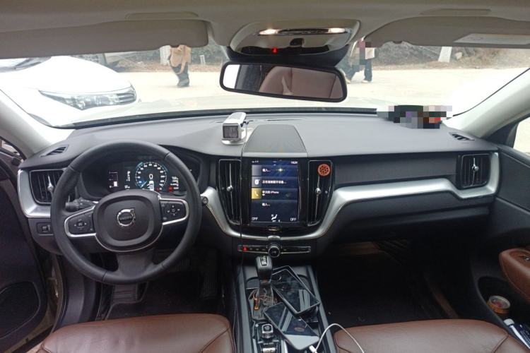 Used Volvo XC60 2018 T5 4x4 Zhiyi Edition
