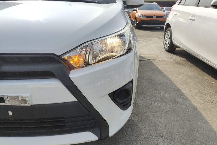 Used Toyota YARiS L Zhi Xuan 2014 1.3E Manual Charm Edition Left Front Headlight