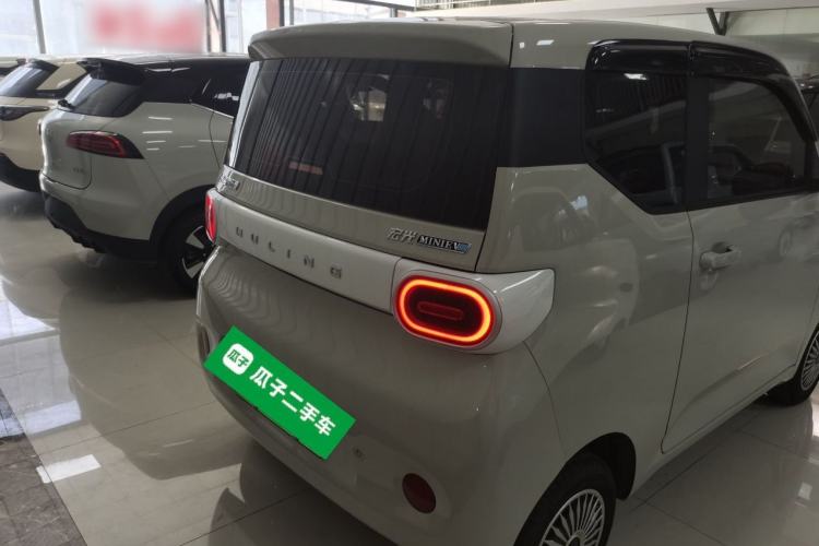 Used Wuling Hongguang MINIEV 2024 3rd Generation 215km Youth Edition Rear