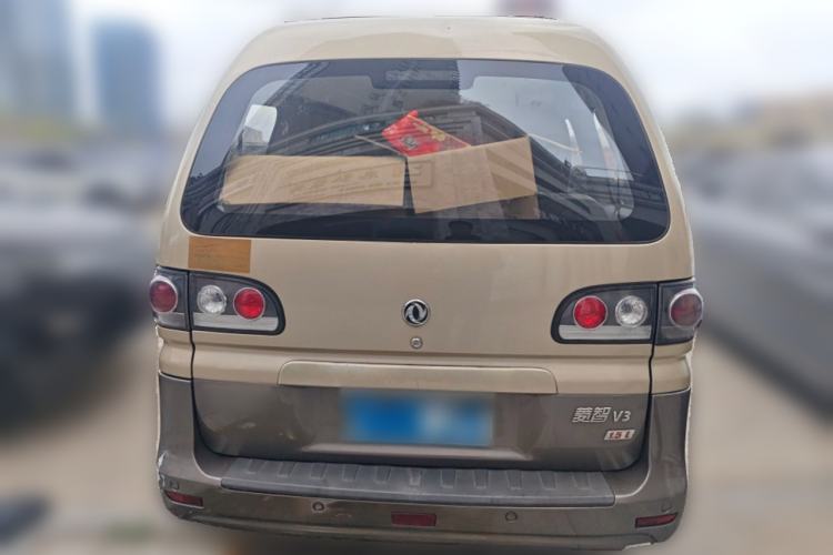 Used FORTHING Lingzhi 2015 V3 1.5L 7-seat Standard Model