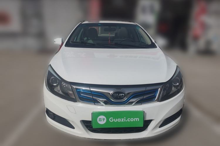 Used BYD e5 2017 300 Prestige Edition