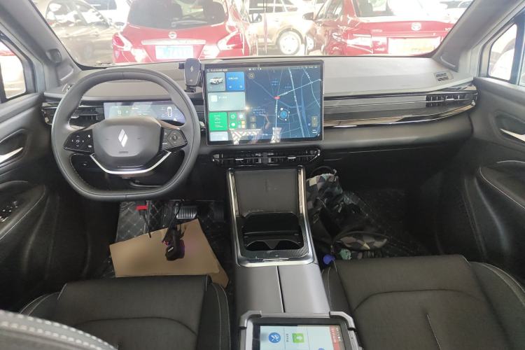 Used Livan Livan 7 2023 605 km ZHU FENG