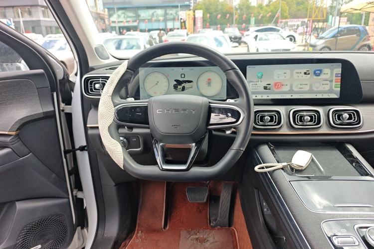 Used Chery Tiggo 9 2023 2.0T Dual-Clutch Two-Wheel Drive Luxury Edition 5 Seats