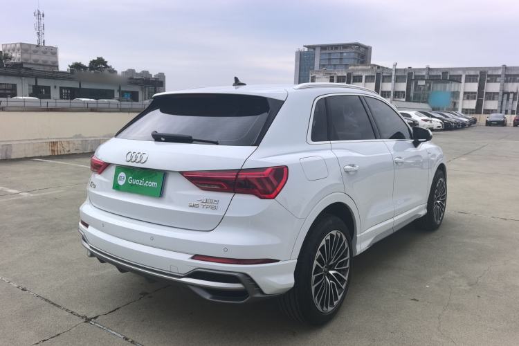 Used Audi Q3 2020 35 TFSI Fashion Dynamic Model Rear Right 45 Deg