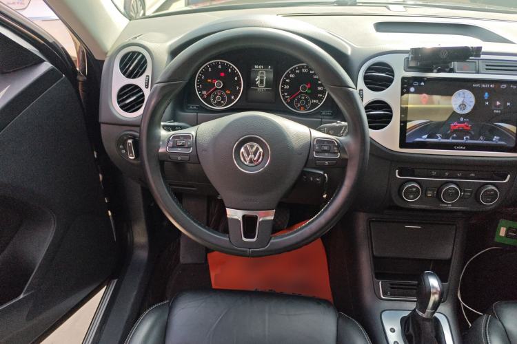 Used Volkswagen Tiguan 2017 300TSI Automatic Two-Wheel Drive Silk Road Comfort Edition
