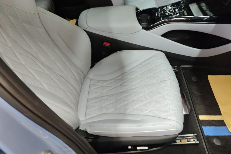 Used BYD Seal 2022 550 km Standard Range Rear-Wheel Drive Elite Version
