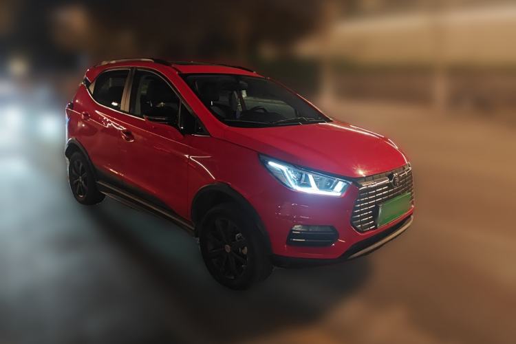 Used BYD Yuan New Energy 2019 EV360 Smart Connect Leading Model Front Right 45 Deg