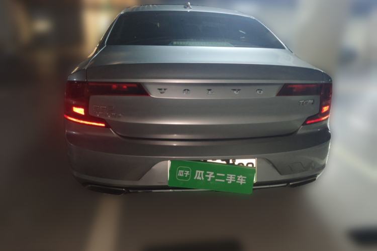 Used Volvo S90 New Energy 2020 T8 e-Drive Hybrid – Zhiyi Luxury Edition
