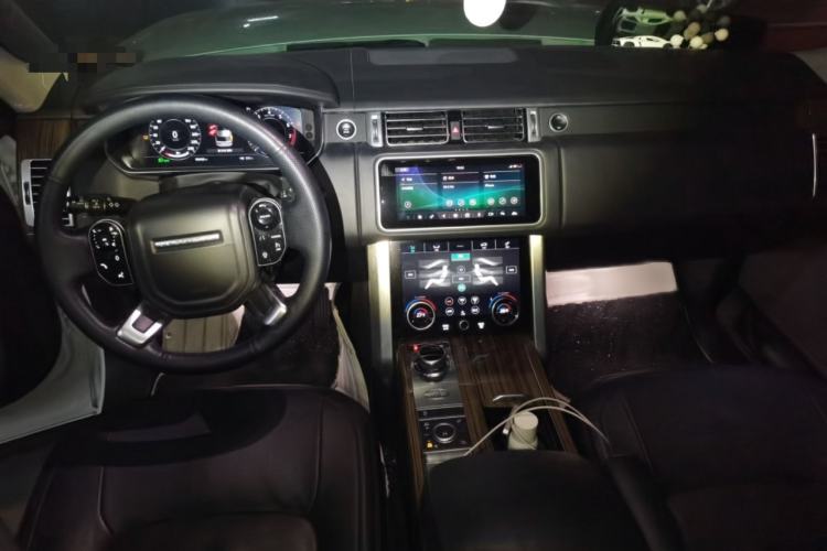 Used Land Rover Range Rover 2018 3.0 SC V6 Vogue Extended-Length Model
