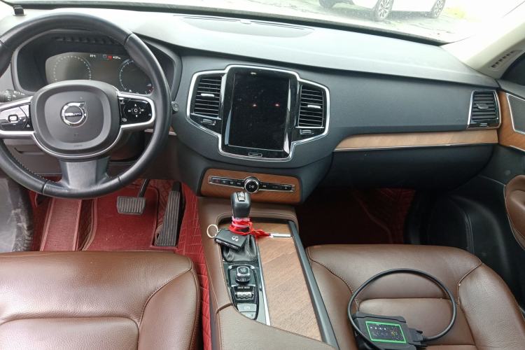 Used Volvo XC90 2020 Facelifted T6 Zhiyi Luxury 7-Seater
