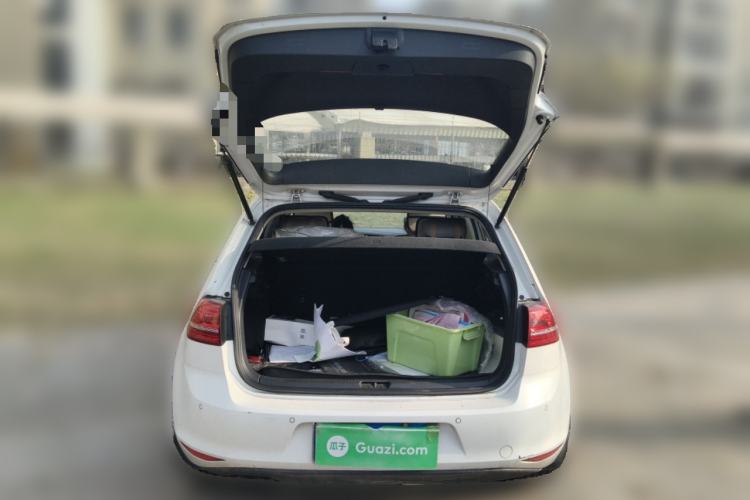 Used Volkswagen Golf 2016 230TSI Automatic Comfort Version Trunk