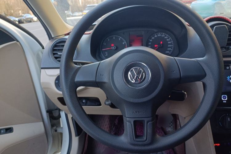 Used Volkswagen Jetta 2015 Zhuihui Edition 1.4L Manual Fashion Model