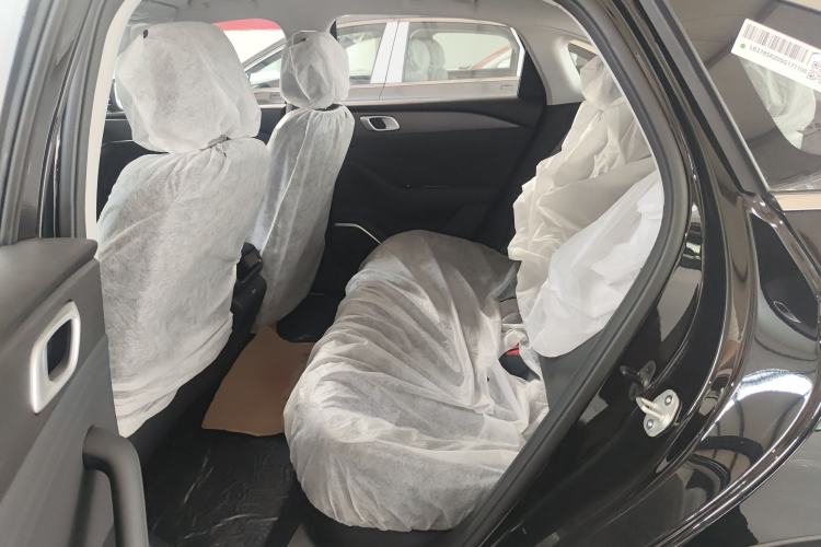 Used Geely Galaxy Stellar 6 2026 Model 60km Free-Style Edition Left Rear Seat