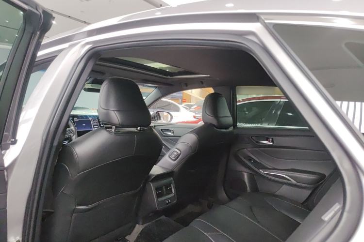 Used Toyota Avalon 2022 2.5L Ambition Edition