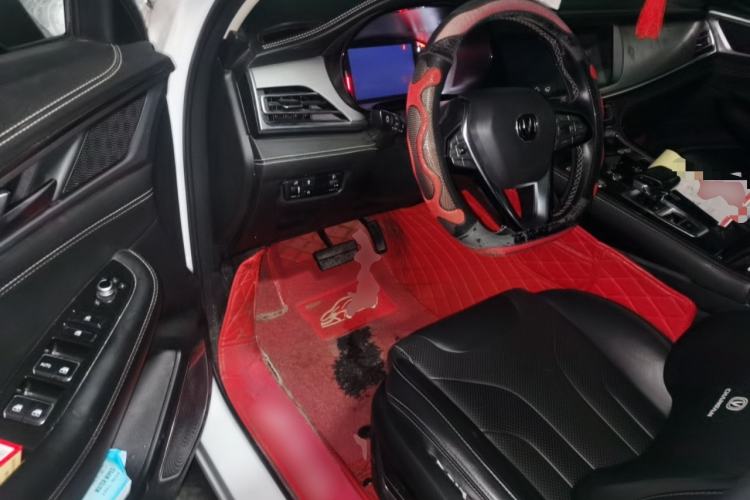 Used CHANGAN CS85 COUPE 2019 1.5T DCT Dynamic Version China VI Standard Driver Seat