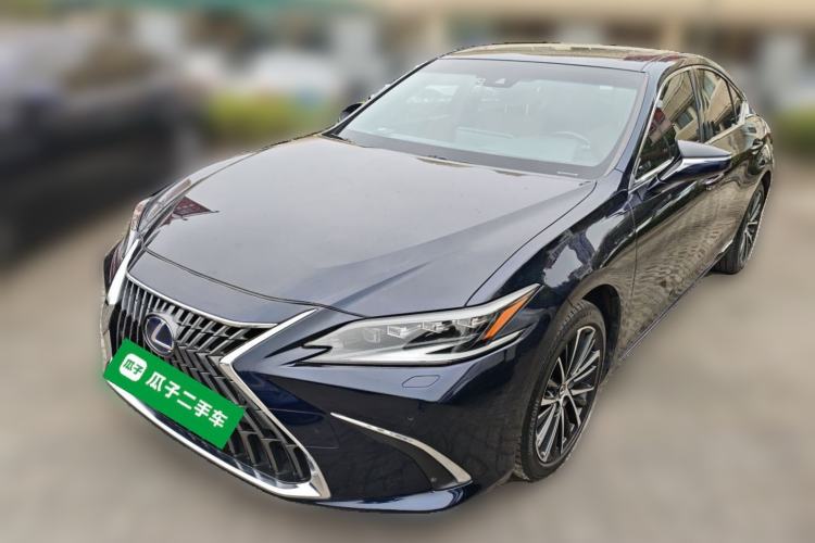 Used Lexus ES 2021 300h Premium Edition