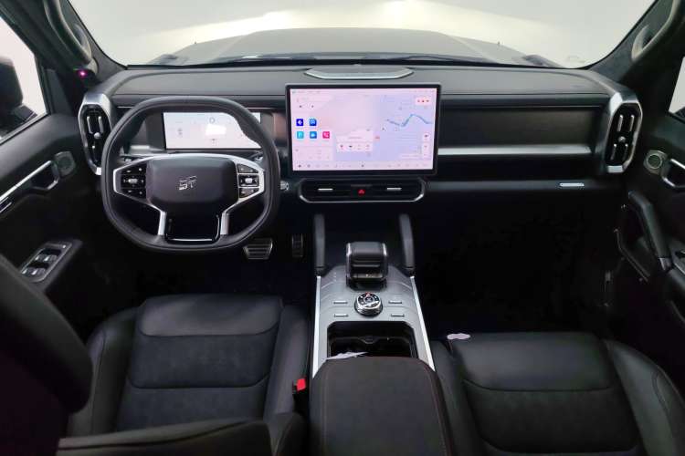 Used JETOUR Traveler 2023 2.0T All-Wheel Drive CrossPRO+