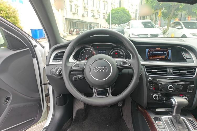 Used Audi A4L 2016 35 TFSI Collection Edition S line Comfort Model
