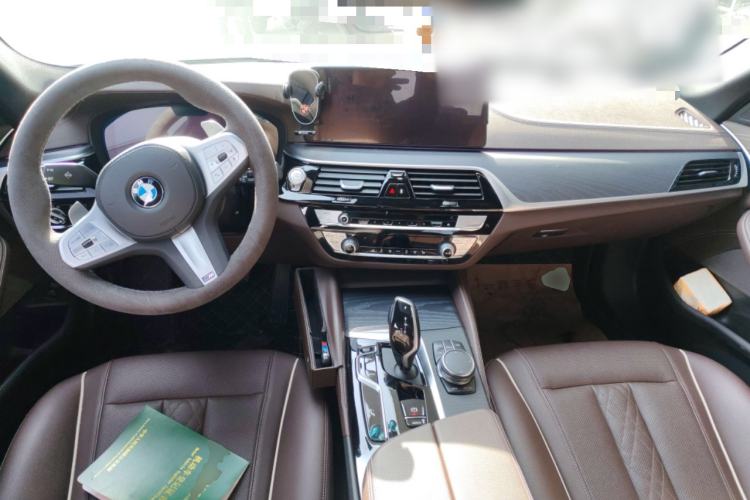 Used BMW 5 Series 2023 530Li Leading Model M Sport Package