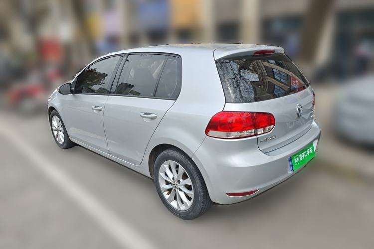 Used Volkswagen Golf 2010 1.6 Automatic Comfort Edition Rear Left 45 Deg