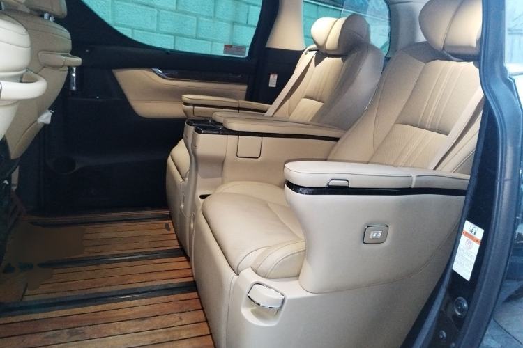 Used Toyota Vellfire 2019 Dual-Engine 2.5L HV Prestige Edition