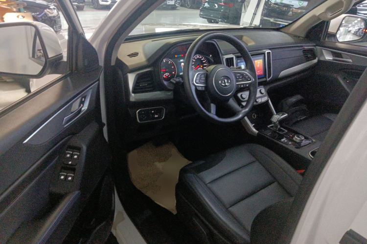 Used Great Wall Poer 2021 2.0T Commercial Version Automatic Diesel 4x4 Elite Long-Box GW4D20M Driver Seat