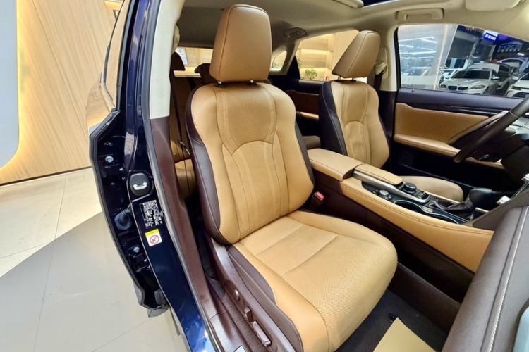 Used Lexus RX 2016 300 Two-Wheel Drive Comfort Edition China V Standard
