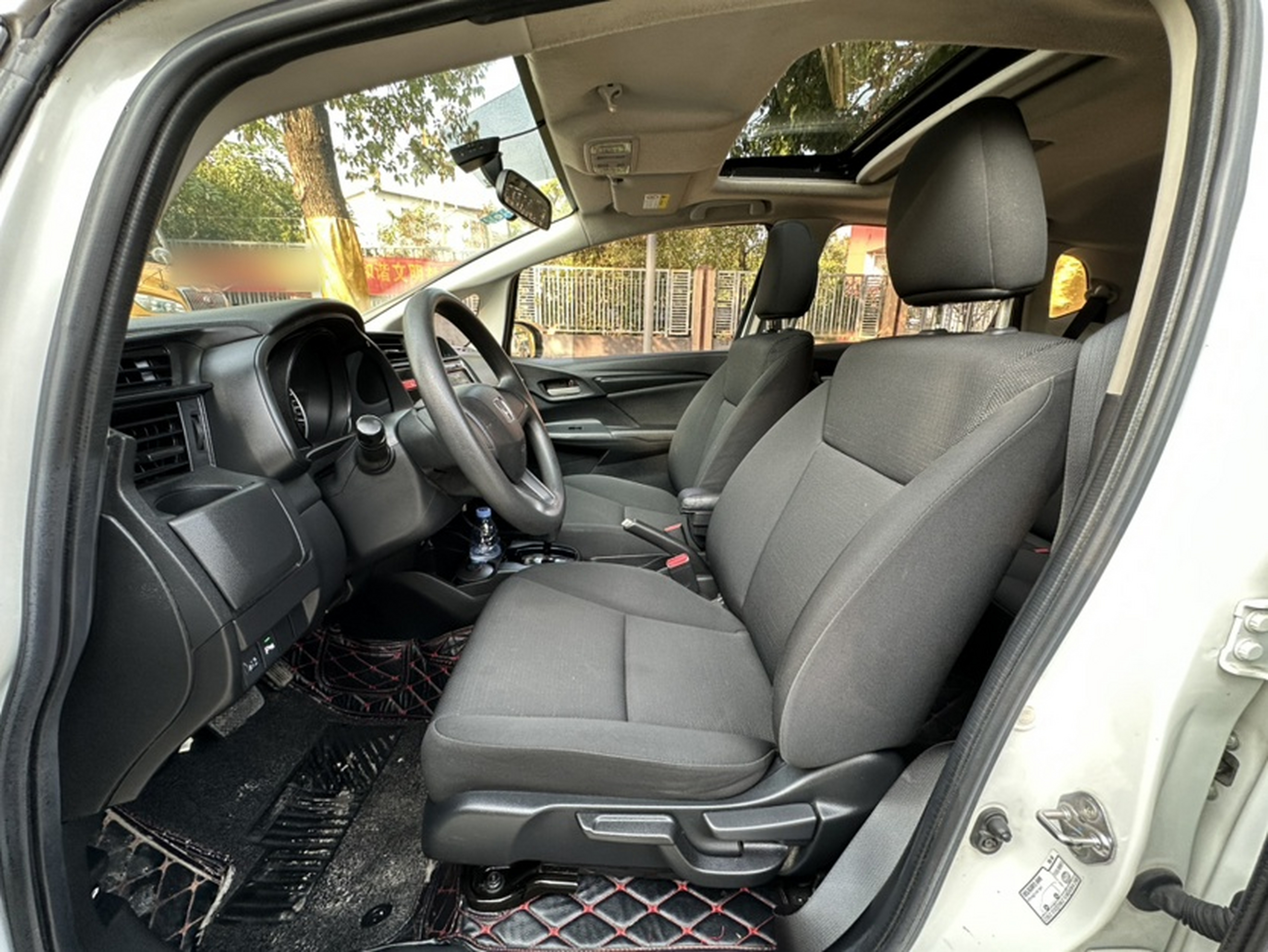 Avant de la voiture