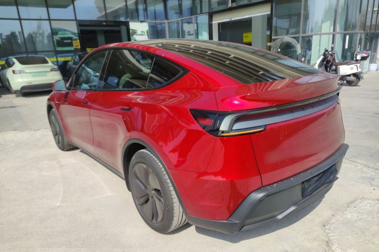 Used Tesla Model Y 2026 Facelifted Long-Range Rear-Drive Model