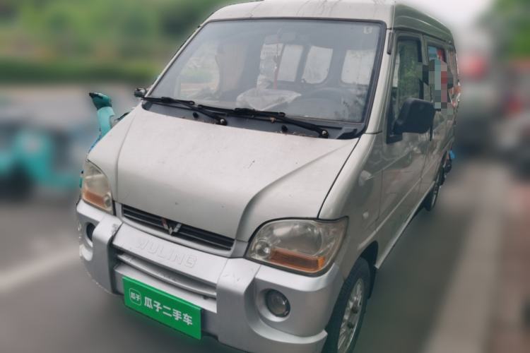 Used Wuling Zhiguang 2013 1.0L Practical Version