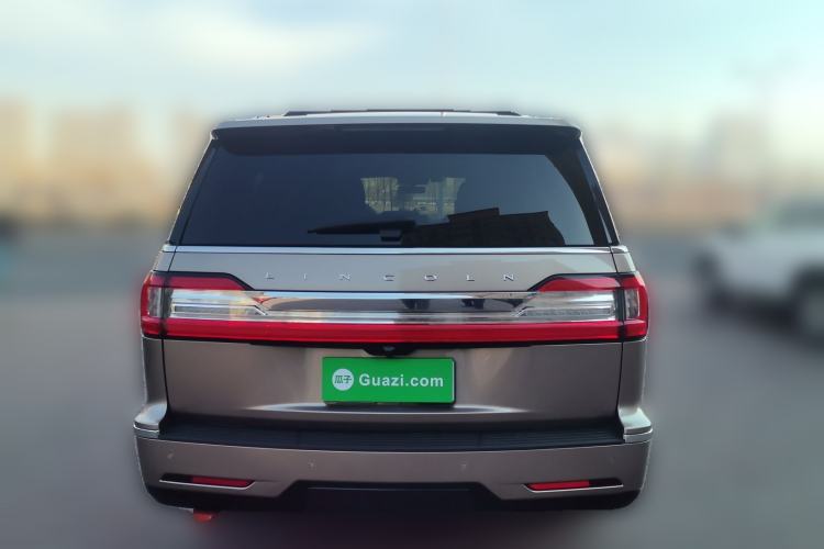 Used Lincoln Navigator 