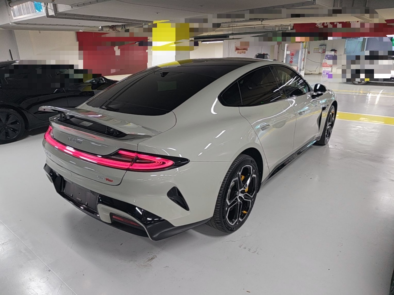 Xiaomi Auto SU7 2024 Four-Wheel Drive Ultra-Long Range Advanced Intelligent Driving Max Edition — снимка 6