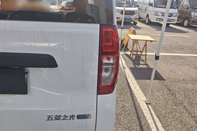 Used Wuling Zhiguang New Energy 2025 Model 305km Ambitious Edition