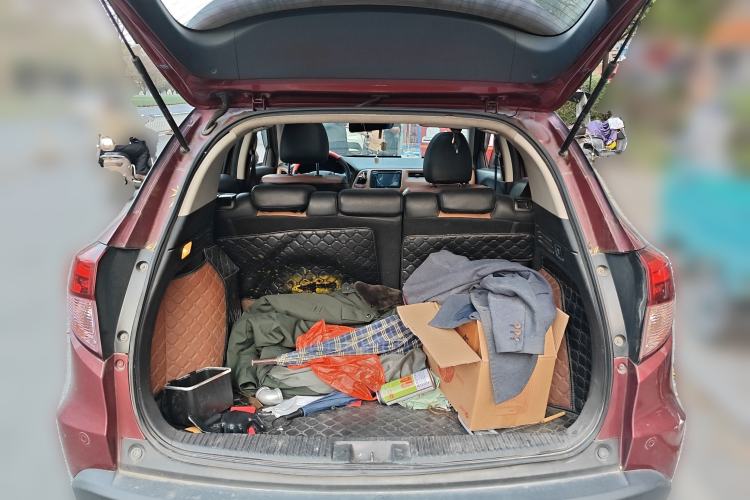 Used Honda Vezel 2015 1.8L CVT 2WD Luxury Model