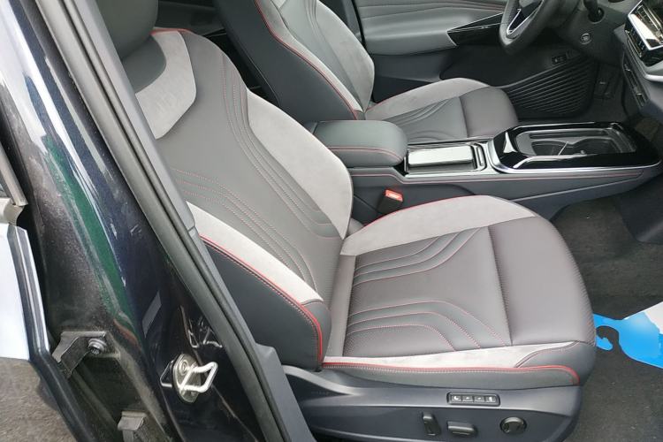 Used Volkswagen ID.4 CROZZ 2024 Facelifted PRIME